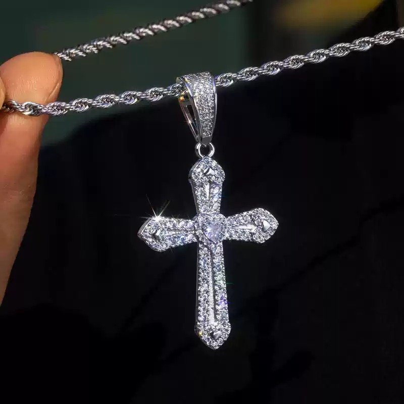 Iced Gothic Cross Rope Chain in White Gold | forgeurban